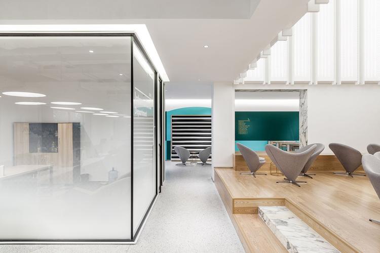 办公室灯光应该如何科学的设计搭配？ - 上海办公室装修案例 消防设计 装修报建